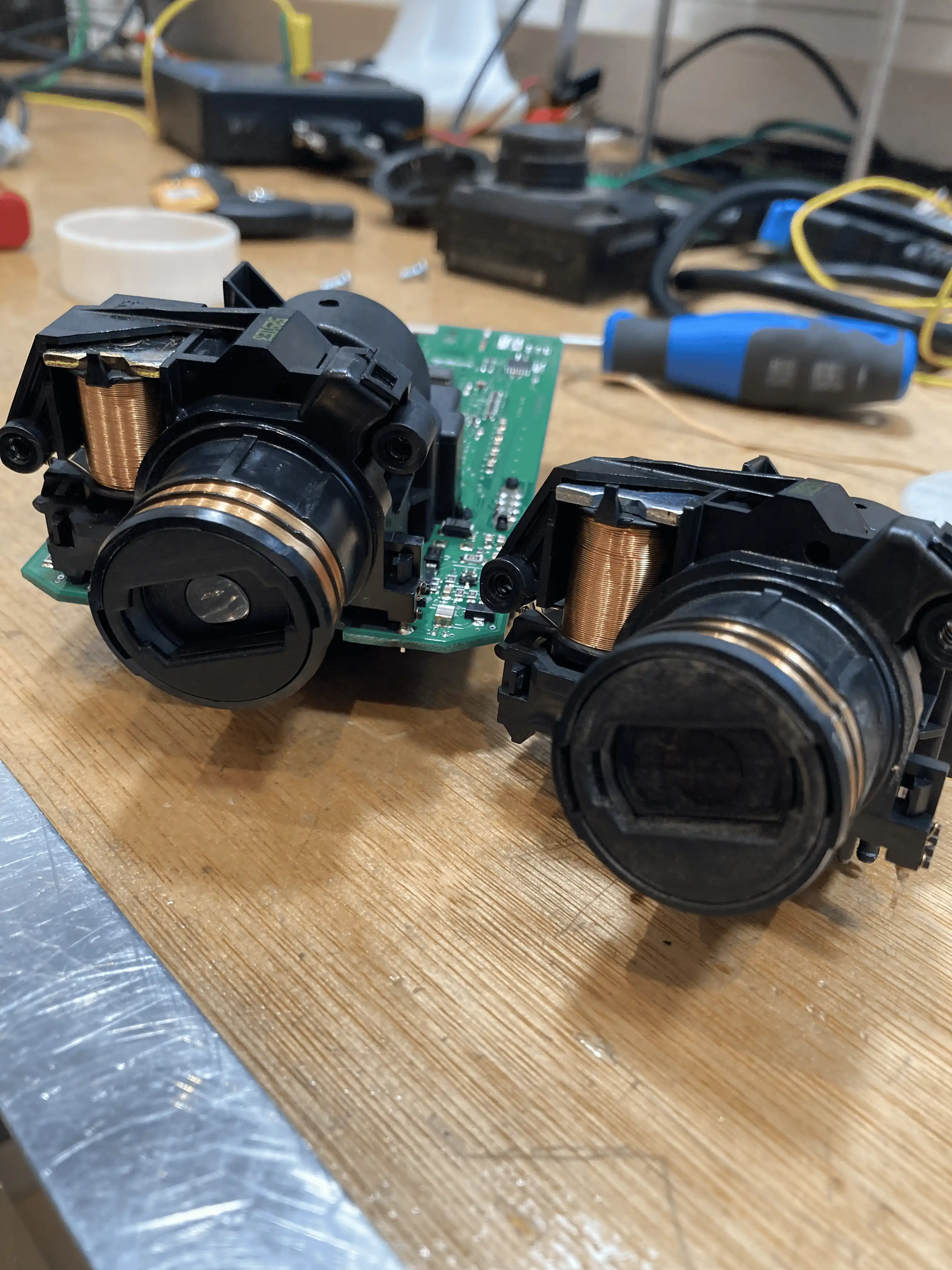 Sleutels & Contactsystemen